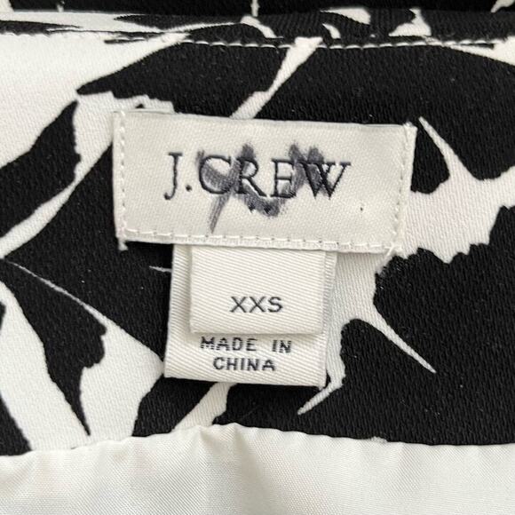 J.Crew Printed Scalloped-Hem Sleeveless Top with Overlapped Back Black White XXS - Picture 4 of 10